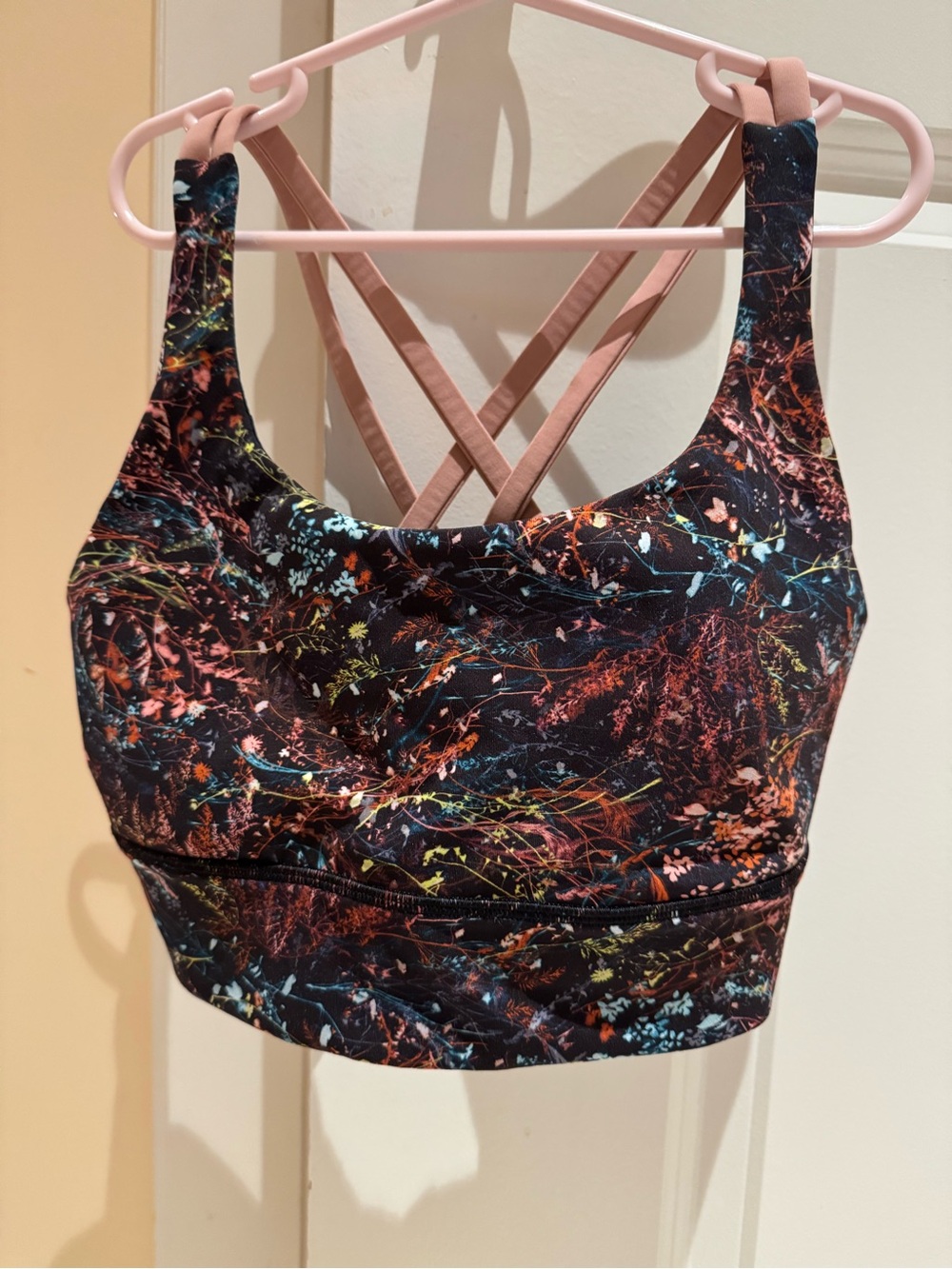 lululemon athletica Black Floral-Print Strappy Sports Bra Size 6